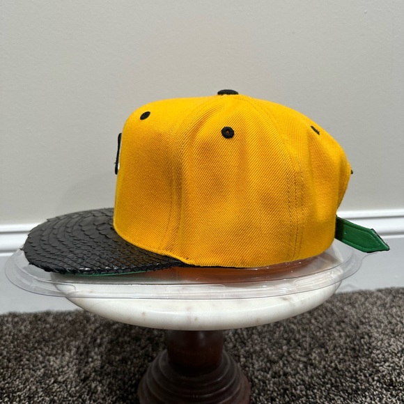 Just Don RSVP MLB Pittsburgh Pirates Yellow Python Hat - Picture 5 of 10